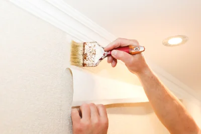 Pose de papier peint à Consenvoye — revêtements muraux et toiles de verre